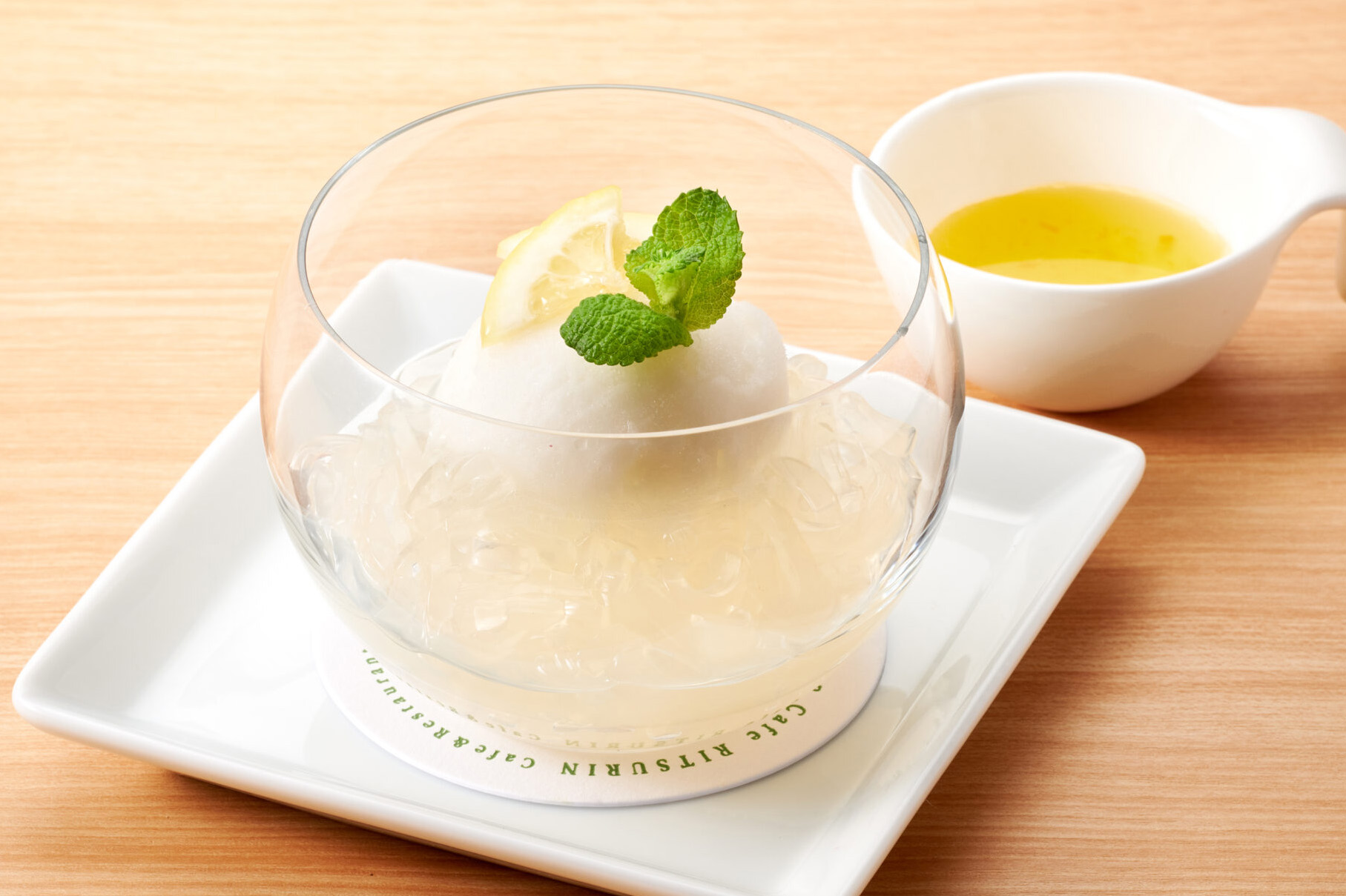 ガーデンカフェ栗林 高松市で人気のスイーツ 栗林公園のところてんあんみつ
